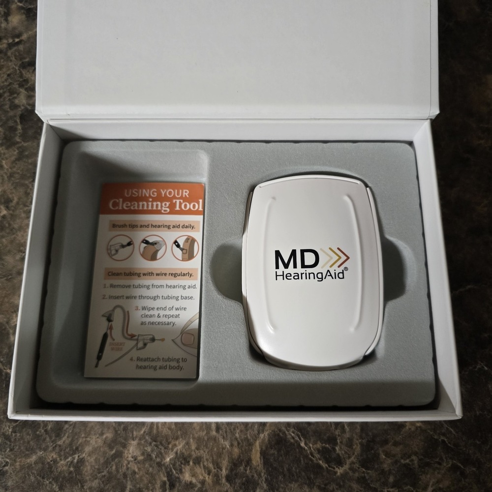 MD Hearing Aids And Case UNTESTED